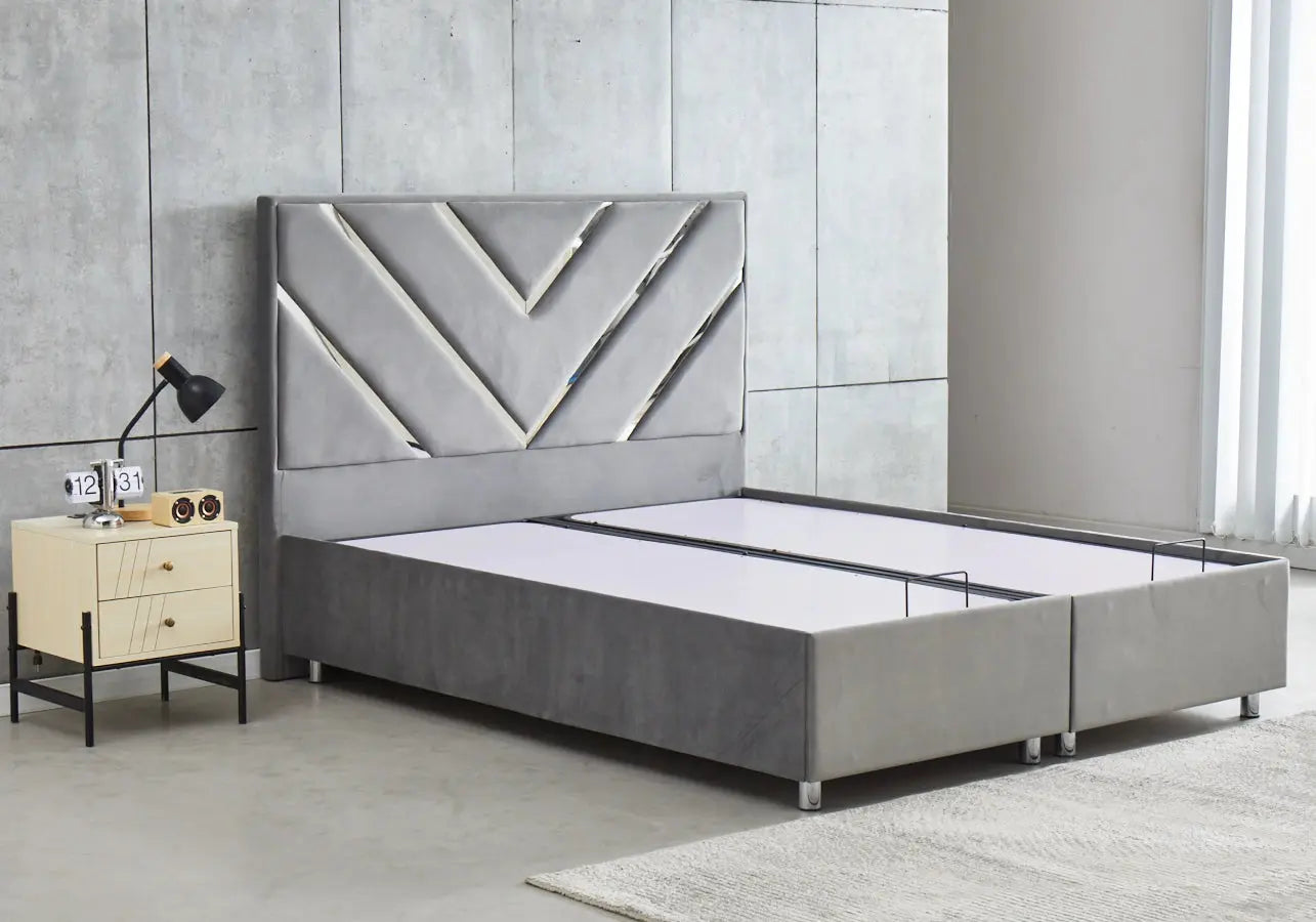 Lit coffre et tête de lit taupe – Galerie du Mobilier