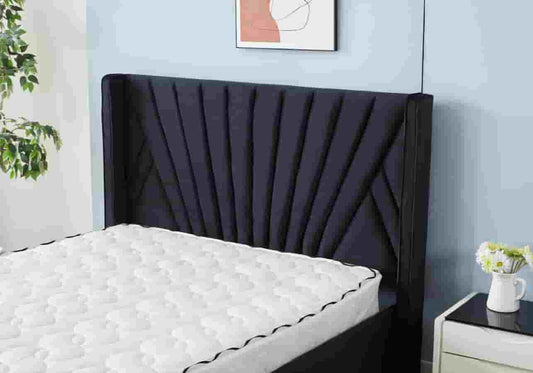 Lit design en velours noir MARIA - Galerie du Mobilier