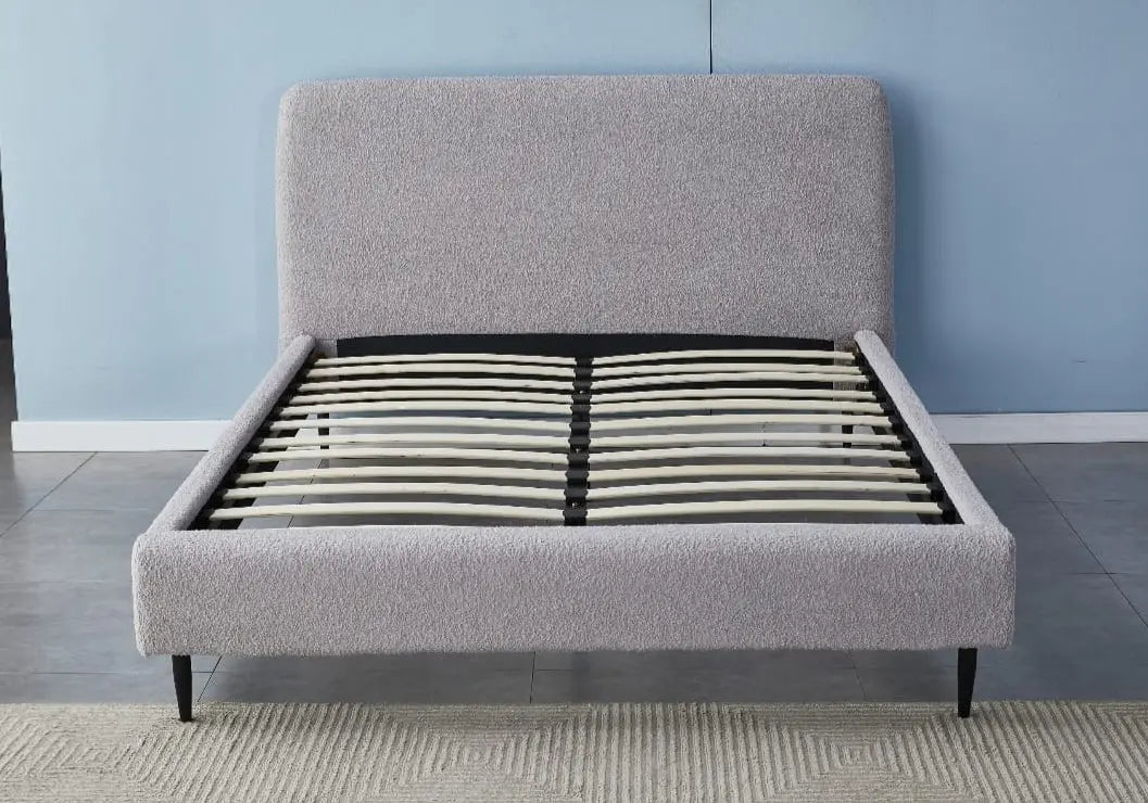Lit en tissu bouclé gris CLAOUD Galerie du Mobilier