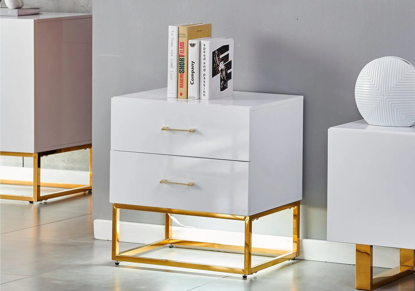 Petit meuble rangement doré laqué blanc ALYA Galerie du Mobilier