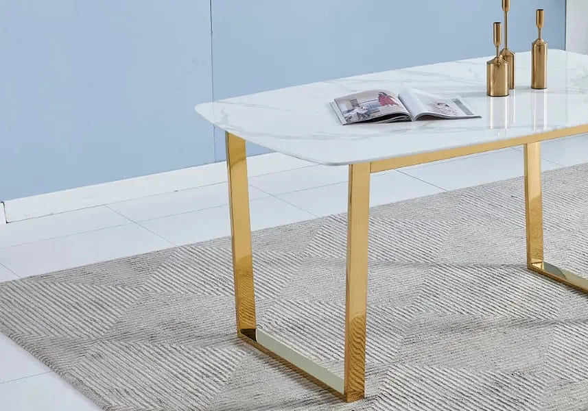 Table à manger dorée marbre blanc – Galerie du Mobilier