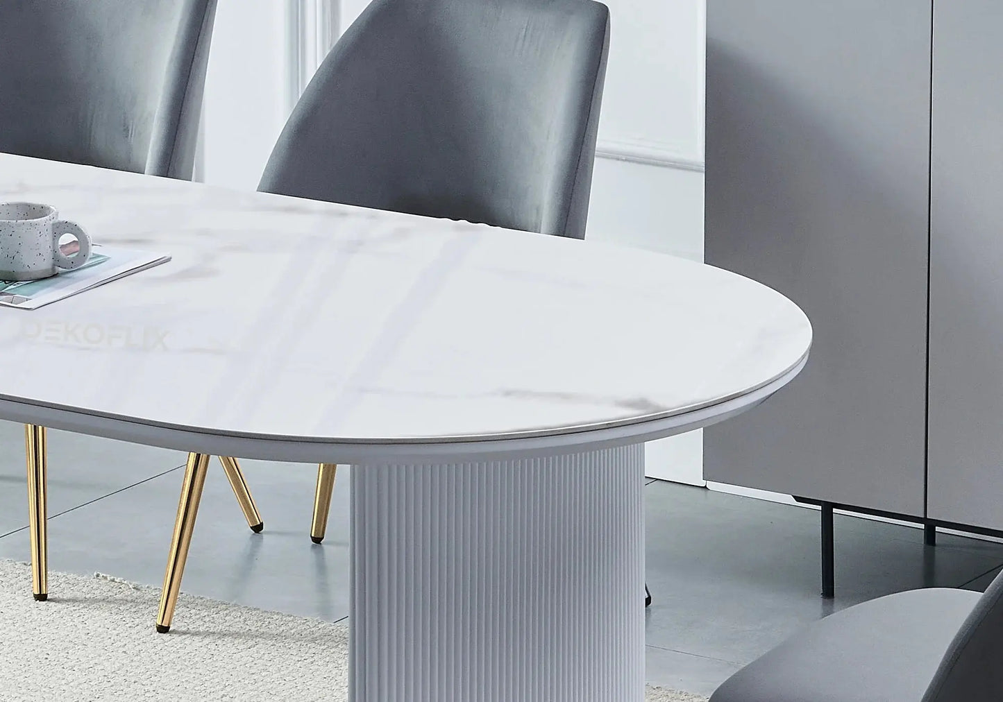 Table marbre et chaises dorées gris JOSEPHINE Galerie du Mobilier