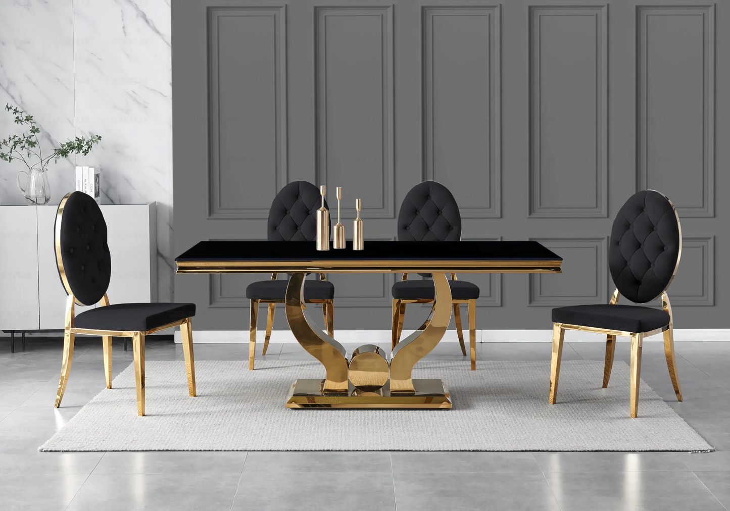 Table verre noir et chaises capitonnées noir doré TROPHEE Galerie du Mobilier