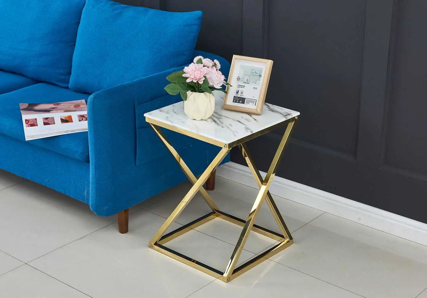 Bout de canapé marbre blanc doré – Galerie du Mobilier - Vue 1