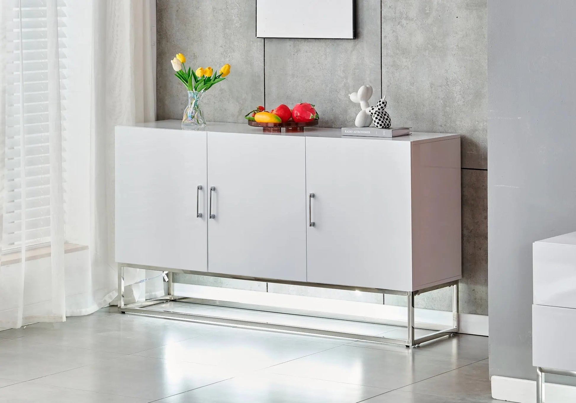 Buffet design argent laqué blanc – Galerie du Mobilier - Vue 1