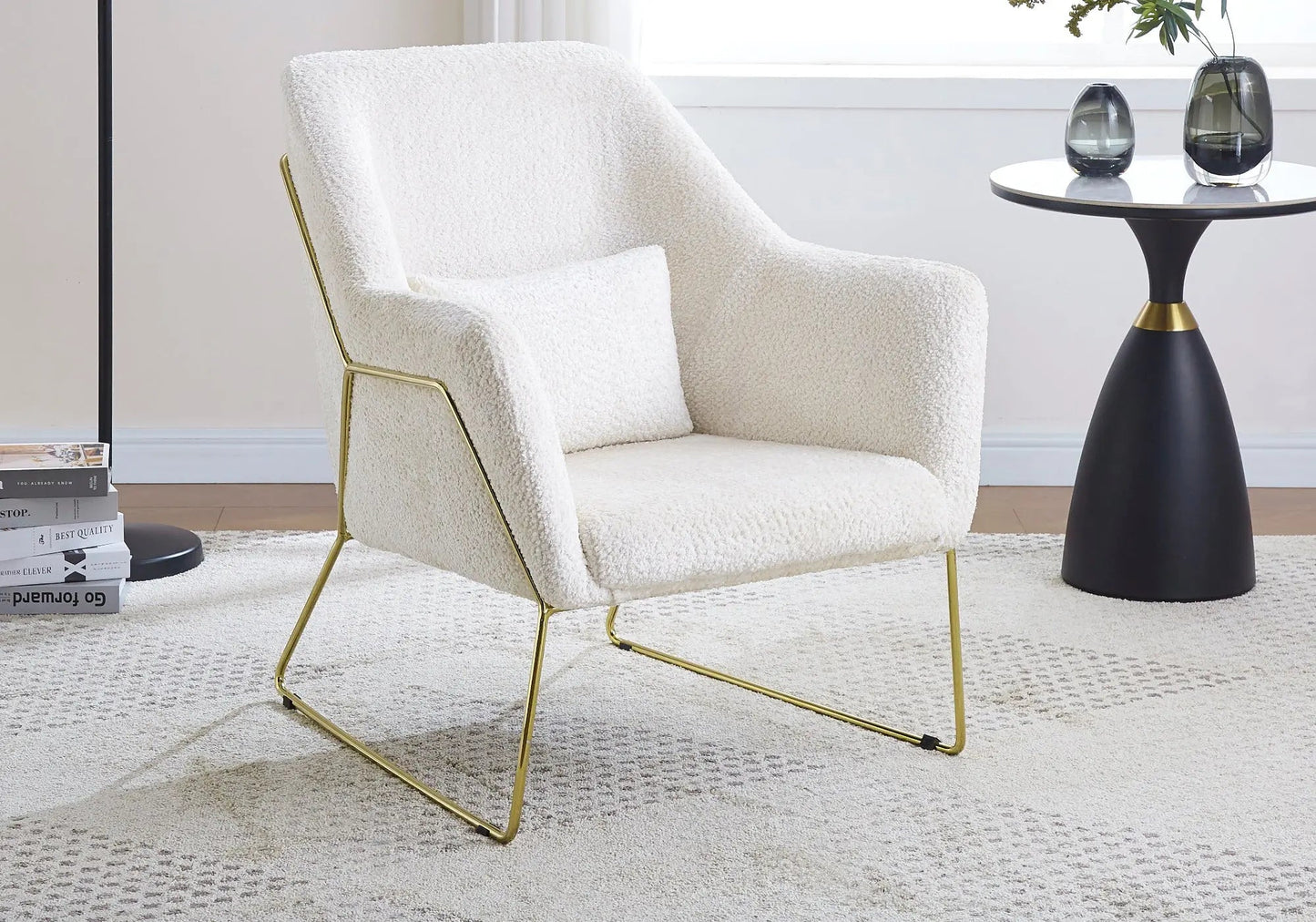 Fauteuil noir velours taupe – Galerie du Mobilier