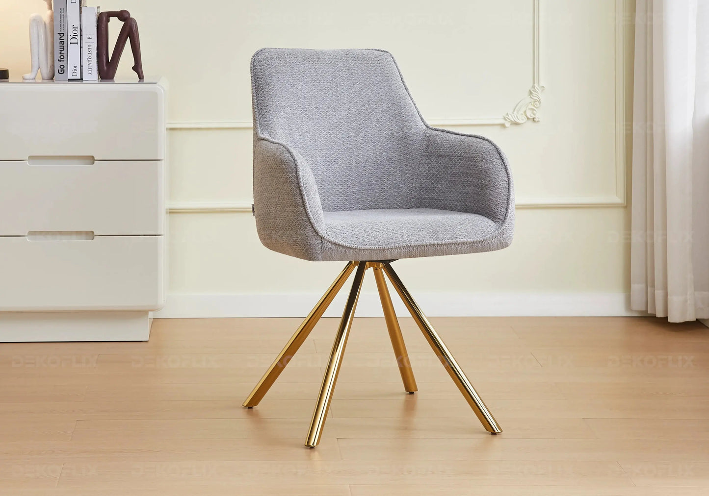 Fauteuil de table bouclée gris pieds dorés - – Galerie du Mobilier - Vue 1
