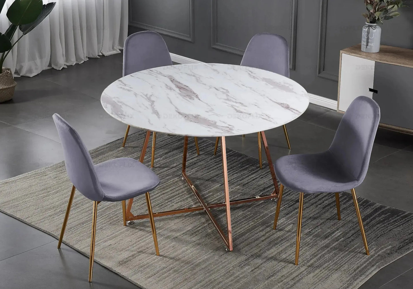 Table ronde marbre et 4 chaises or rose - Gina – Galerie du Mobilier