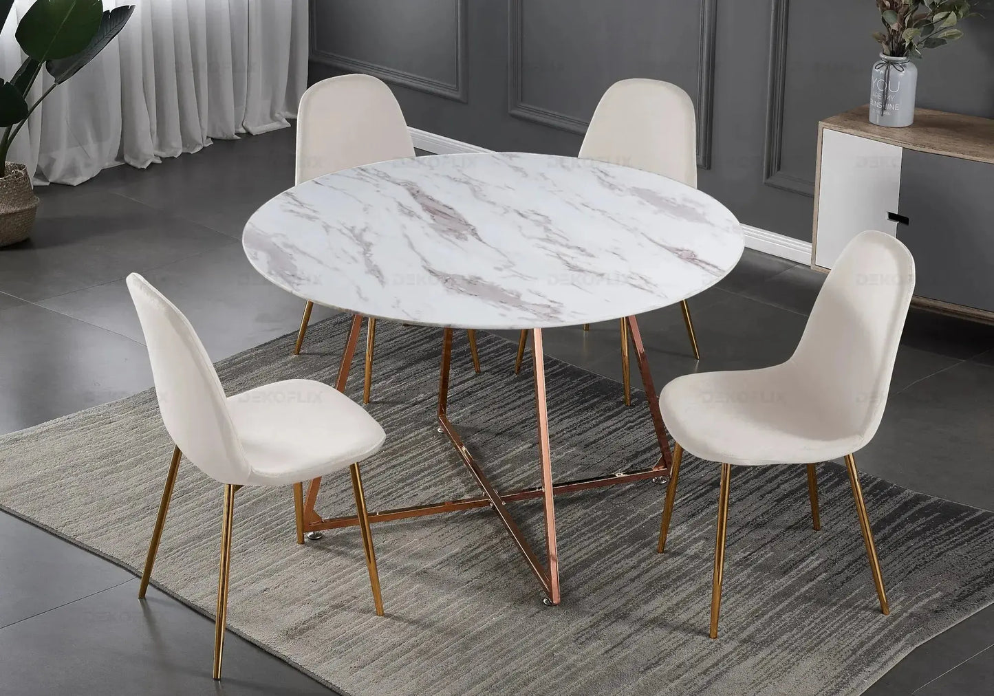 Table ronde marbre et 4 chaises or rose - Gina – Galerie du Mobilier - Vue 1