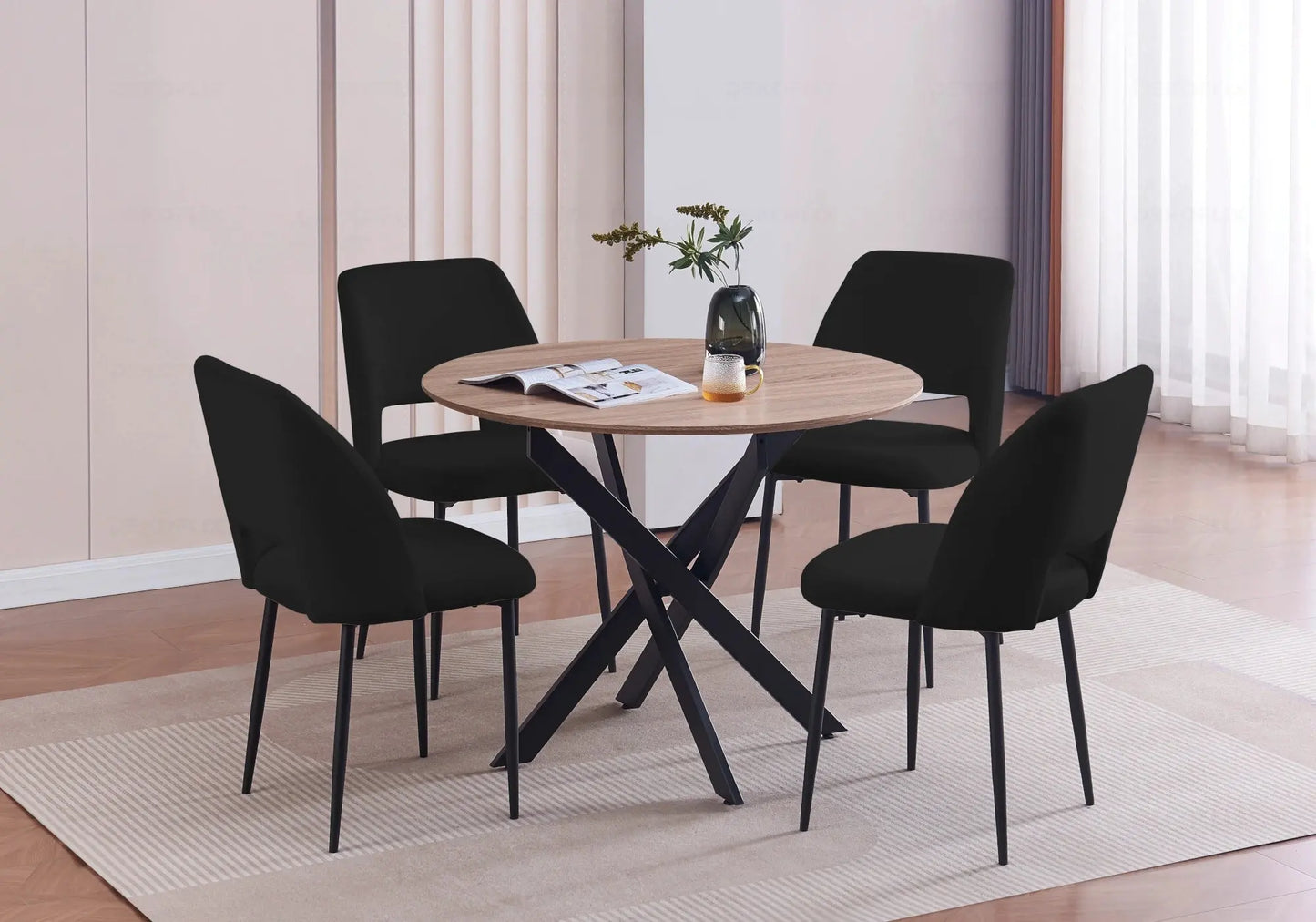 Ensemble table ronde chêne et chaises noires OLIVIA Galerie du Mobilier