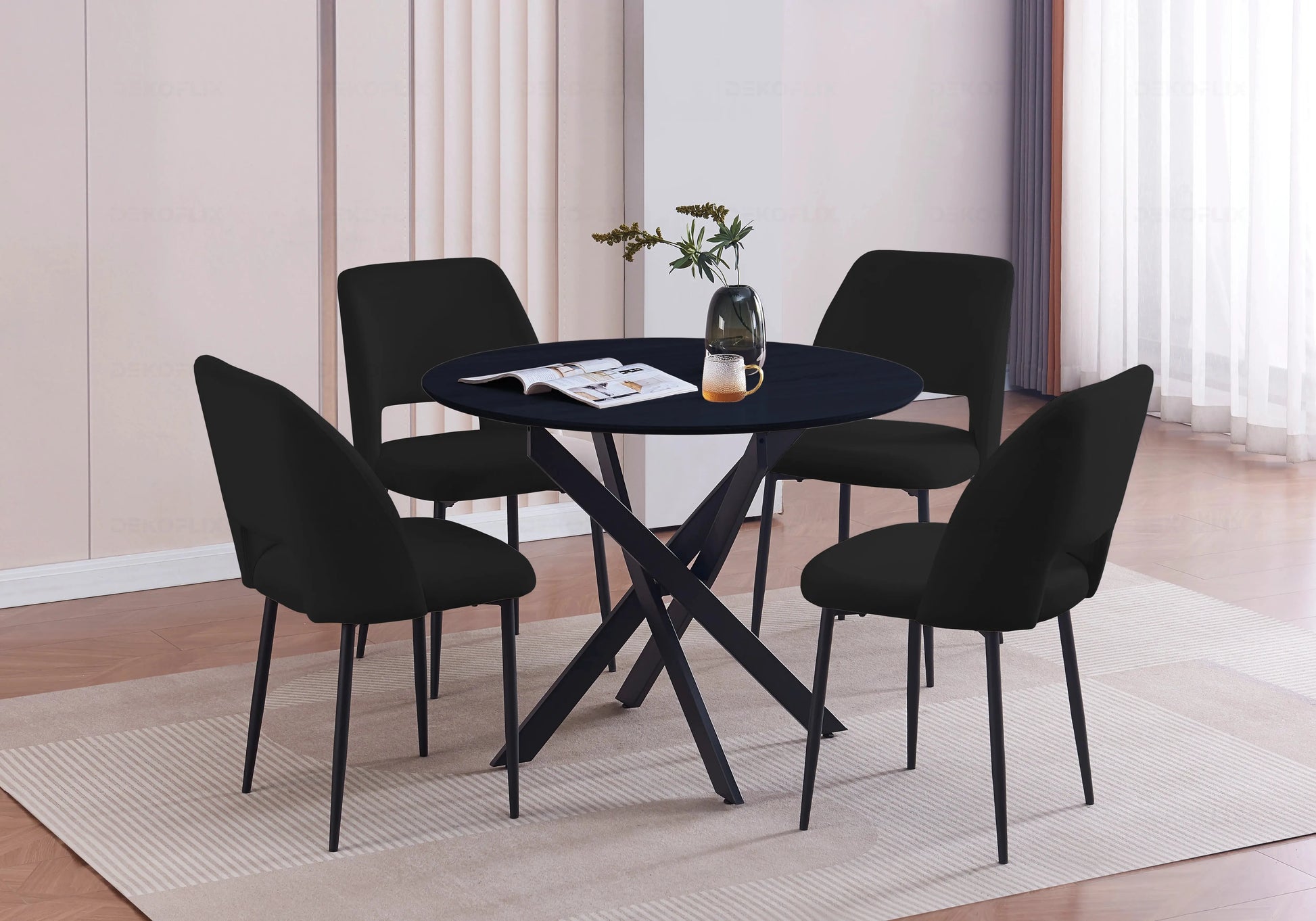 Ensemble table ronde noire et chaises noires OLIVIA Galerie du Mobilier