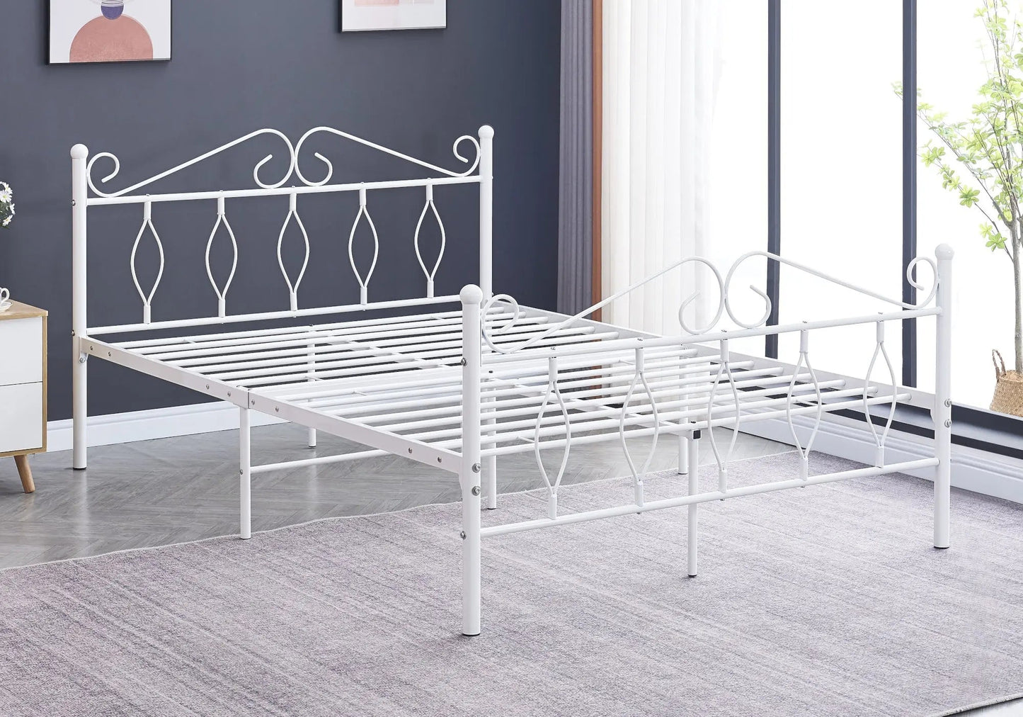 Lit métal blanc – Galerie du Mobilier