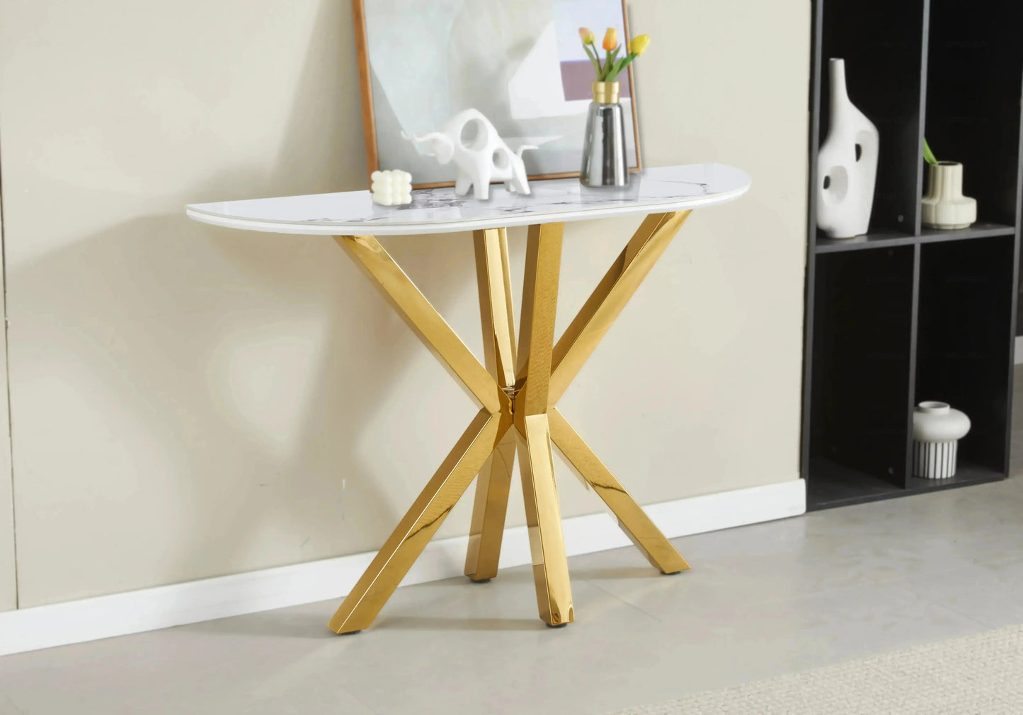 Table Marbre Blanc et Chaises Noires Dorés – OPHELIA Galerie du Mobilier