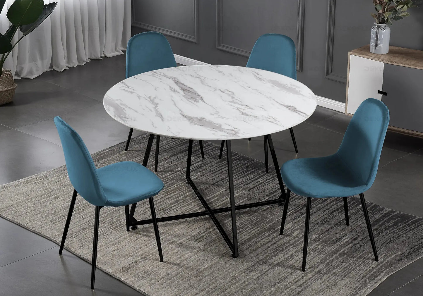 Table ronde marbre et 4 chaises noir - Gina – Galerie du Mobilier - Vue 1