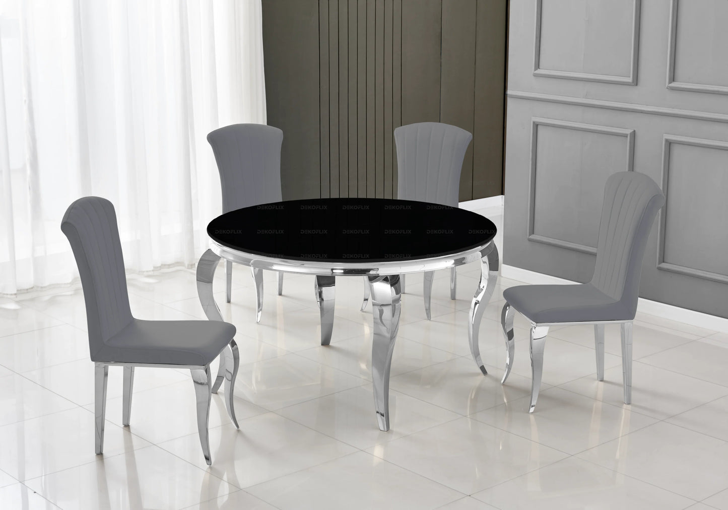 Table ronde verre noir et 4 chaises argent – Galerie du Mobilier - Vue 1
